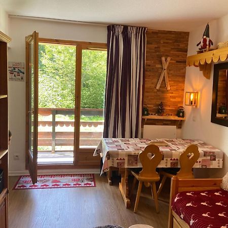 Pied Des Pistes, 2 Pieces, 6Pers, Piscine Et Sauna Risoul Kültér fotó