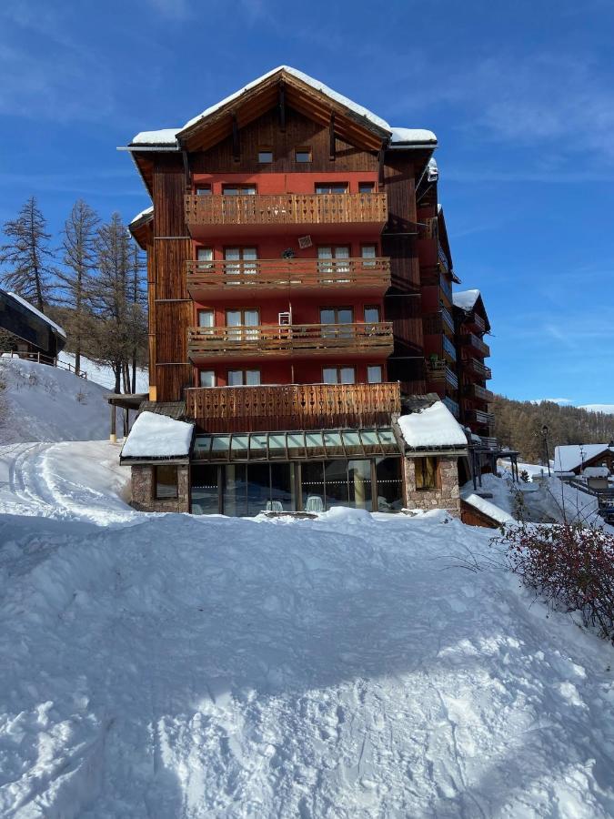 Pied Des Pistes, 2 Pieces, 6Pers, Piscine Et Sauna Risoul Kültér fotó
